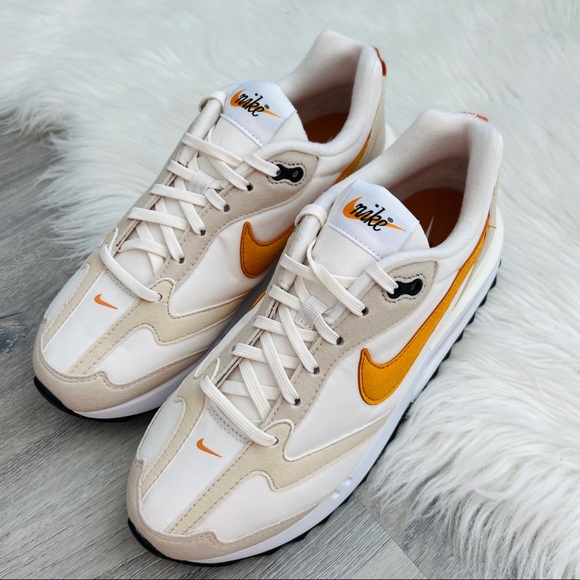 NWT Nike Air Max Pre-Day Women’s Shoes - Picture 2 of 10